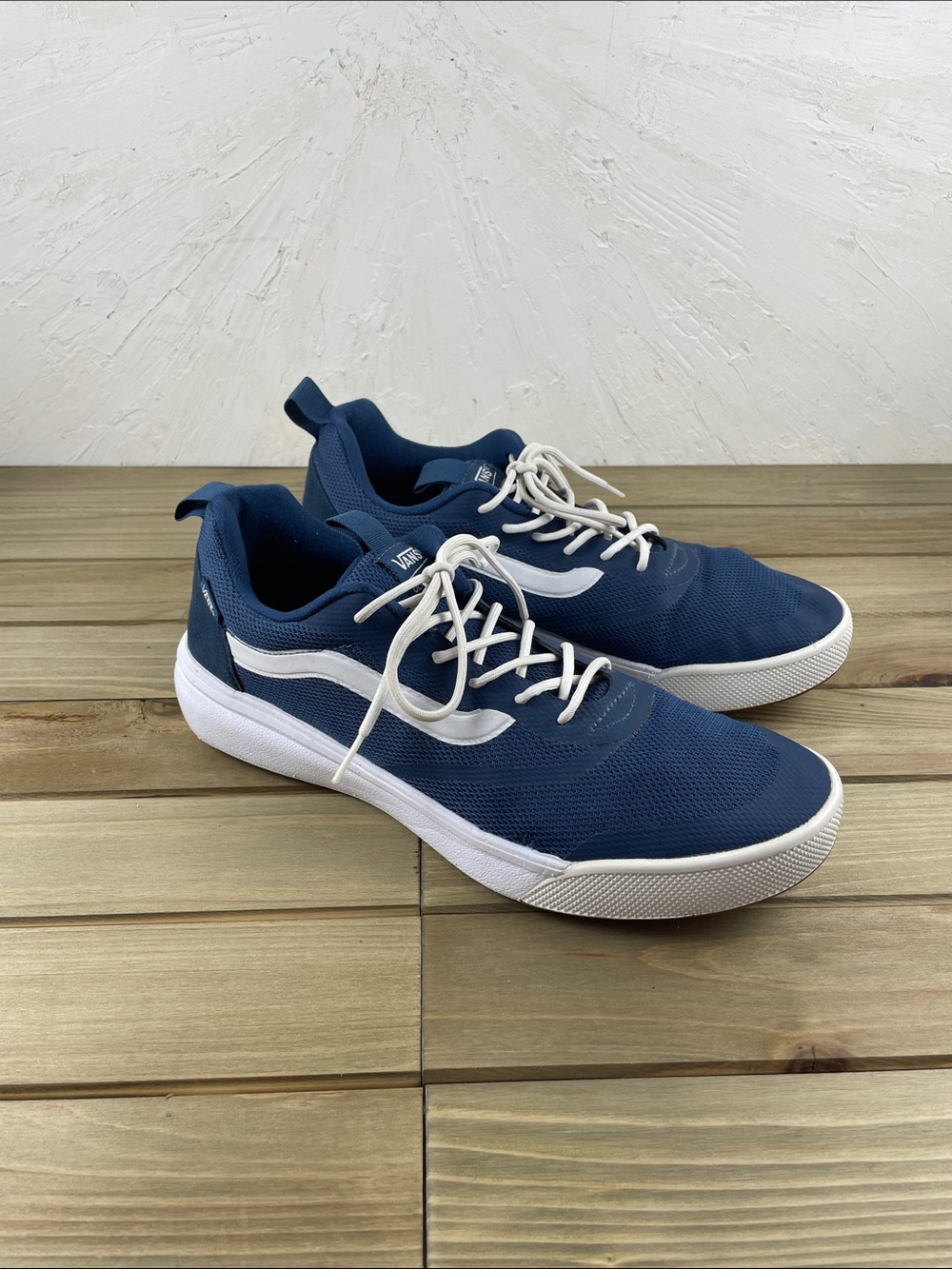Men’s Vans UltraRange Sneaker